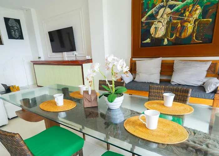 Sunrise Villa *